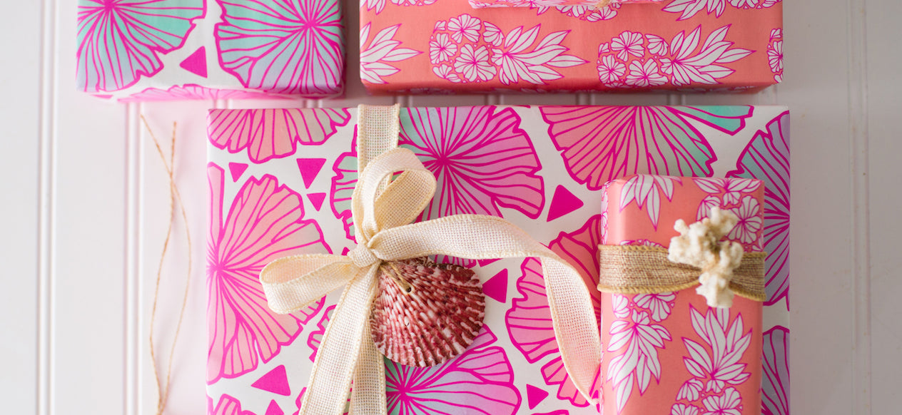Tropical Dreams - Gift Wrapping with Shells