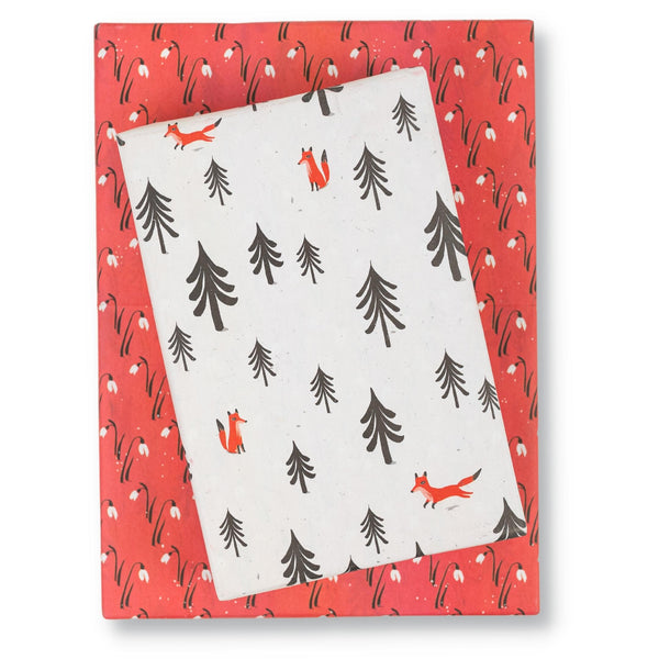 Winter Wonderland Snow Drop Red Floral Wrapping Paper · Creative Fabrica